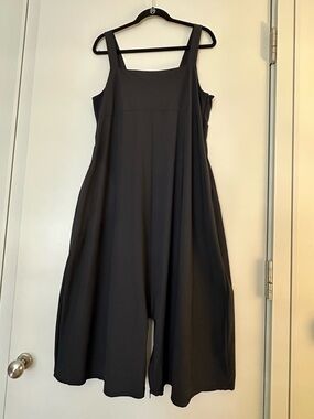 Sarah Pacini Black Minimalist Jumpsuit